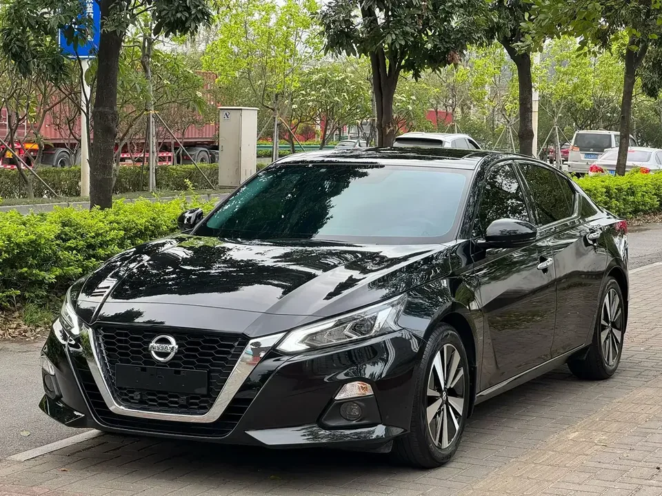 Nissan Altima Sound of nature 2021 2.0L XL Comfort Edition 2023 — photo 1, buy with delivery to Moscow