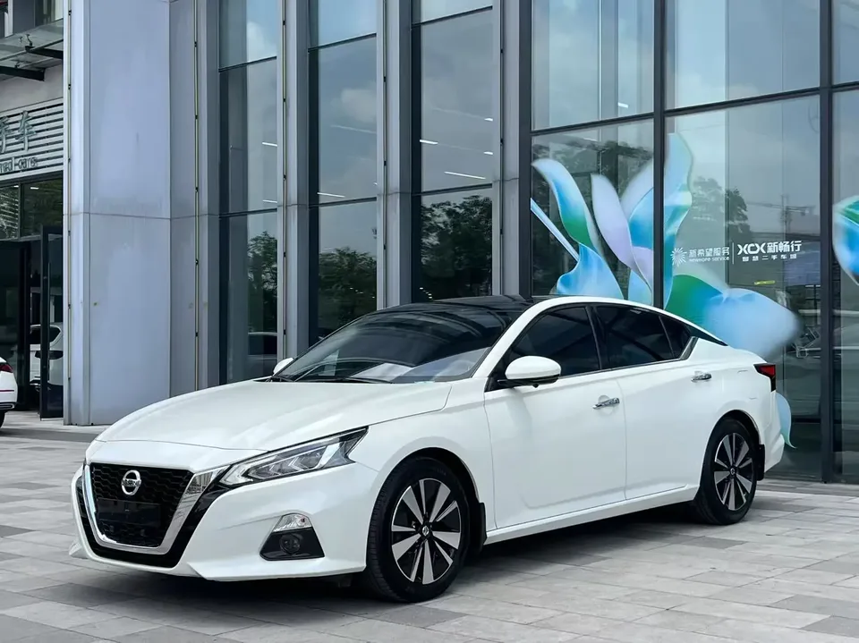 Nissan Altima Sound of nature 2021 2.0L XL Comfort Edition 2022 — photo 1, buy with delivery to Moscow
