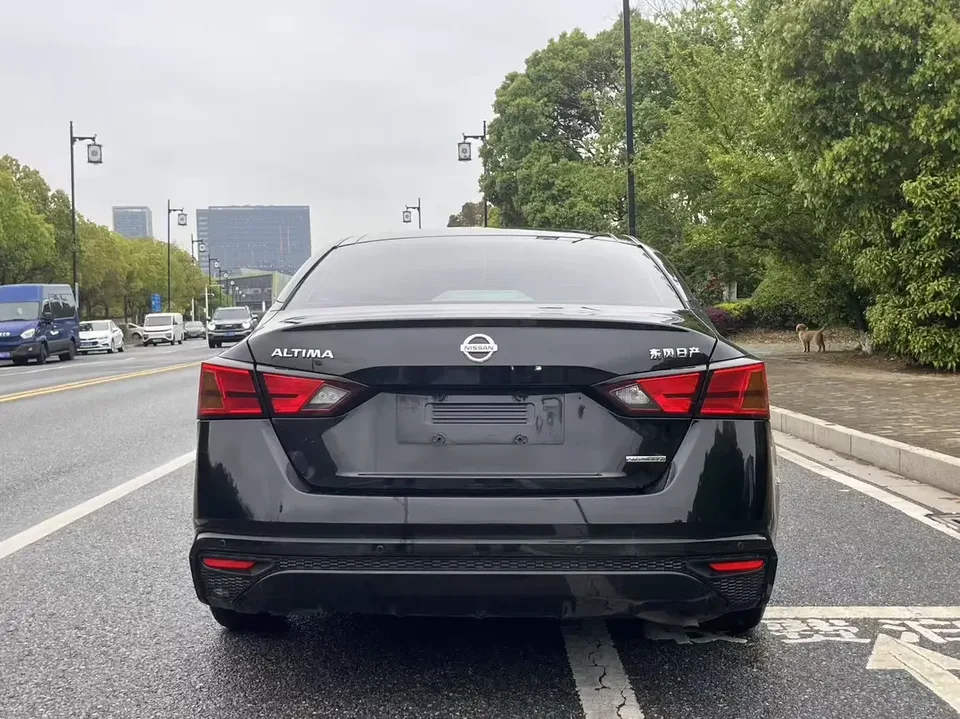 Nissan Altima Sound of nature 2021 2.0L XL Comfort Edition 2022 — thumbnail 2