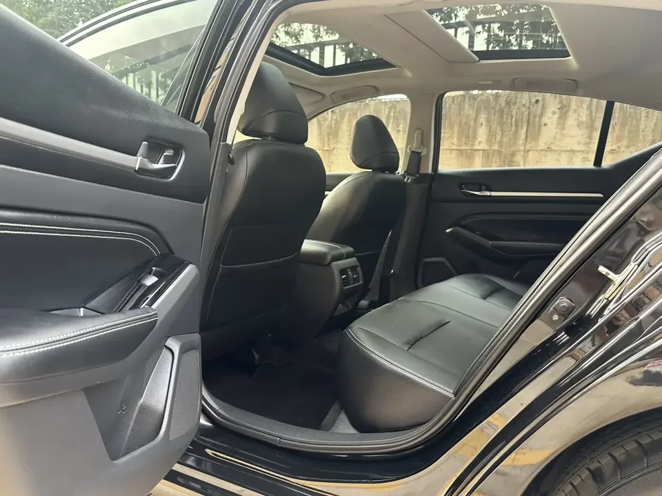Nissan Altima Sound of nature 2021 2.0L XL Comfort Edition 2022 — thumbnail 3