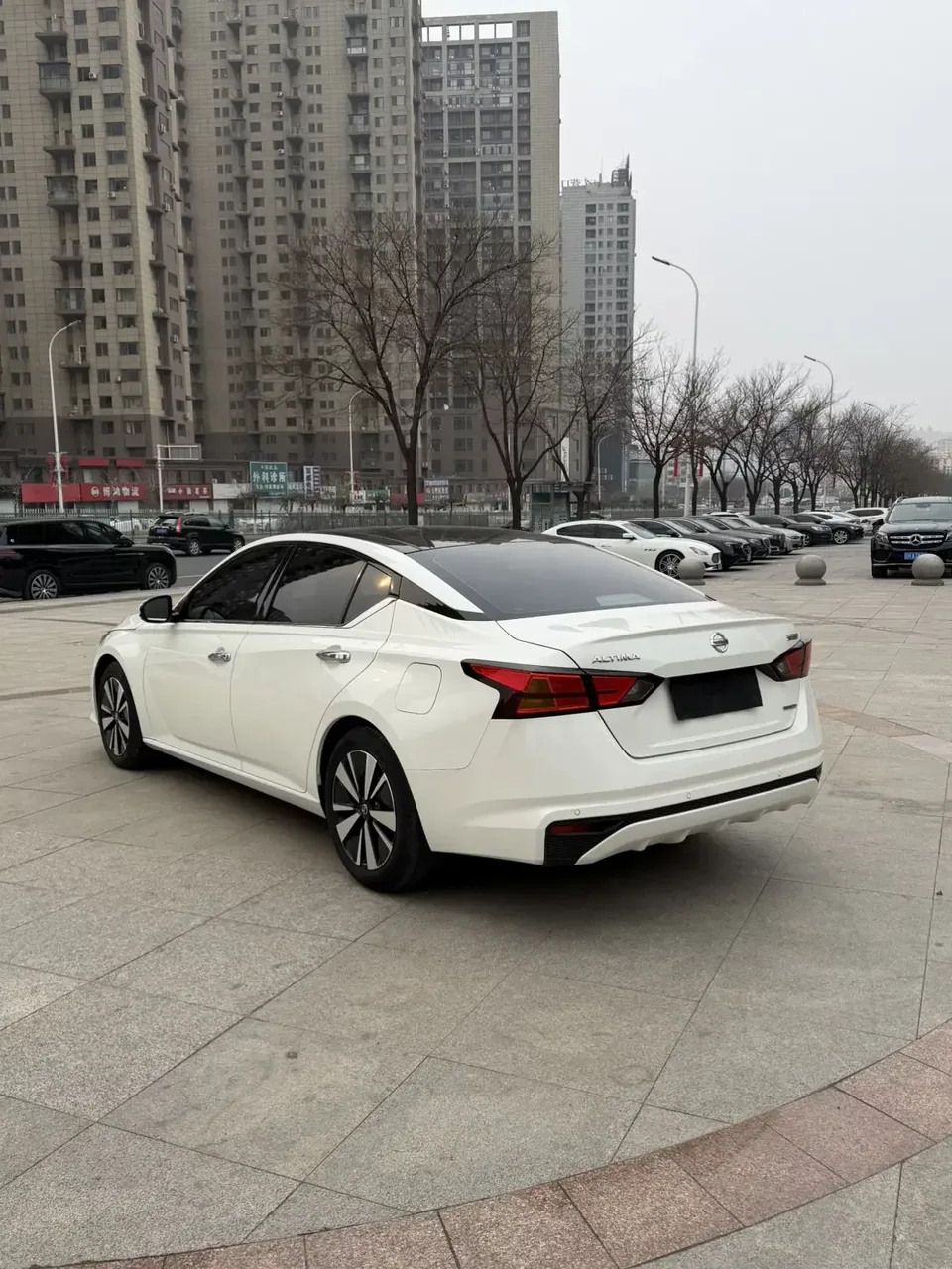 Nissan Altima Sound of nature 2021 2.0L XL Comfort Edition 2023 — thumbnail 4