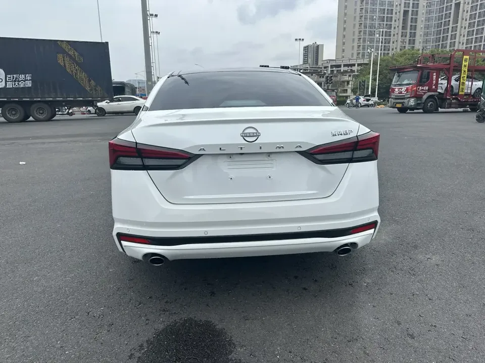 Nissan Altima Sound of nature 2022 2.0L XE Pure Edition 2024 — thumbnail 2