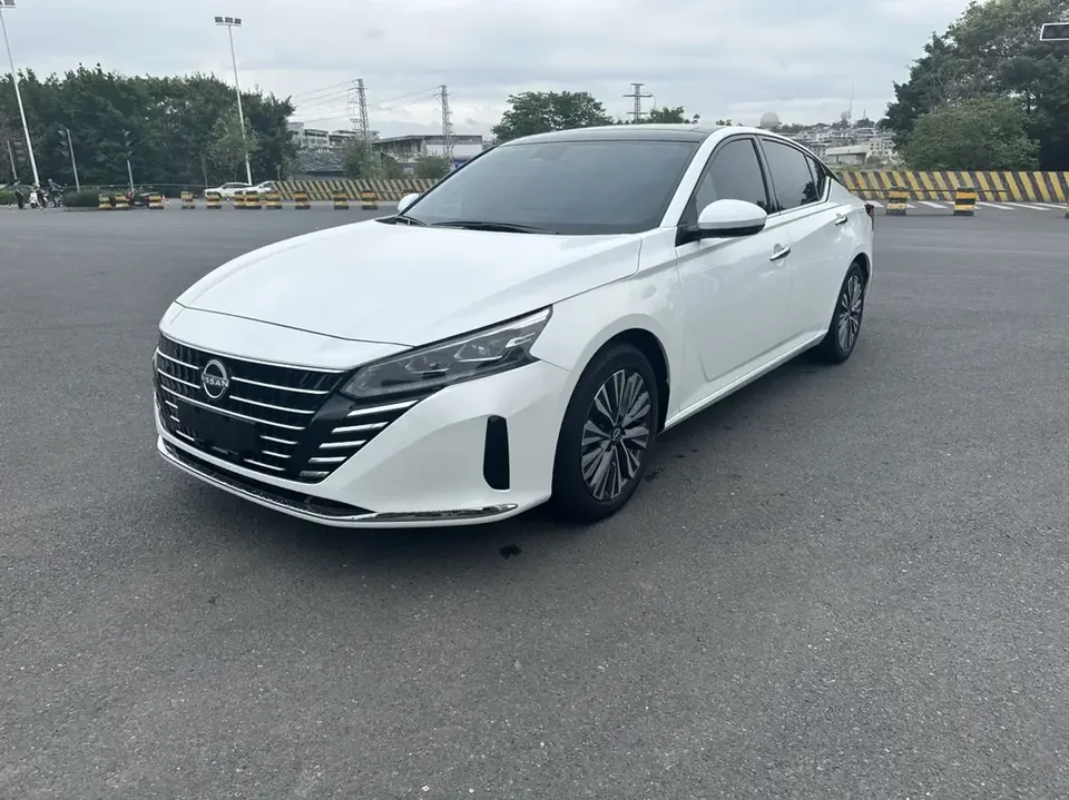 Nissan Altima Sound of nature 2022 2.0L XE Pure Edition 2024 — photo 1, buy with delivery to Moscow