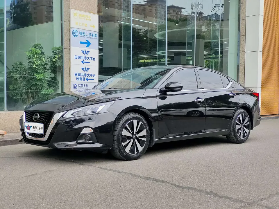 Nissan Altima Sound of nature 2021 2.0L XL Comfort Edition 2022 — photo 1, buy with delivery to Moscow