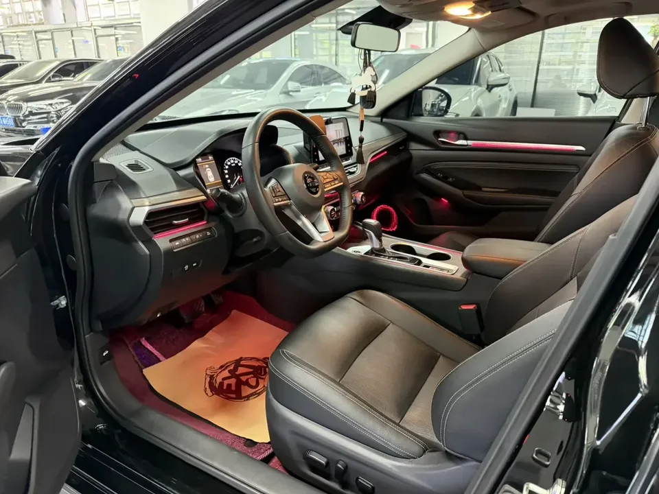 Nissan Altima Sound of nature 2022 2.0L XL-TLS Enjoy Edition 2023 — thumbnail 5