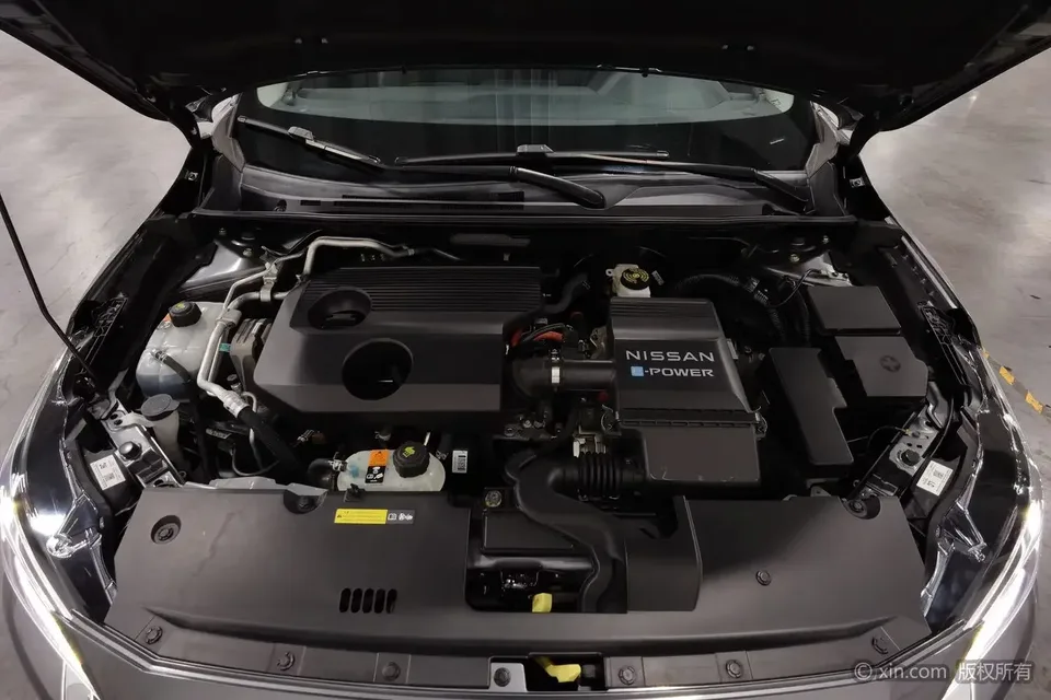 Nissan Sylphy Sylphy 2023 Super Hybrid Electric Drive Super Intelligent Driving Max 2023 — thumbnail 2