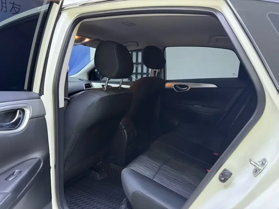 Nissan Sylphy Sylphy 2024 Classic 1.6L XE CVT Comfort Edition 2024 — thumbnail 3