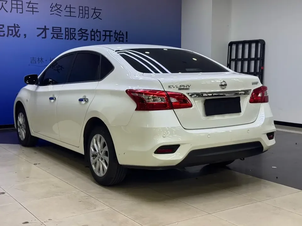 Nissan Sylphy Sylphy 2024 Classic 1.6L XE CVT Comfort Edition 2024 — thumbnail 4