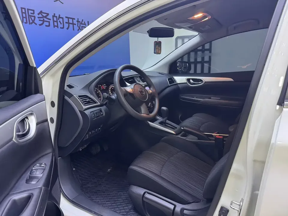 Nissan Sylphy Sylphy 2024 Classic 1.6L XE CVT Comfort Edition 2024 — thumbnail 5