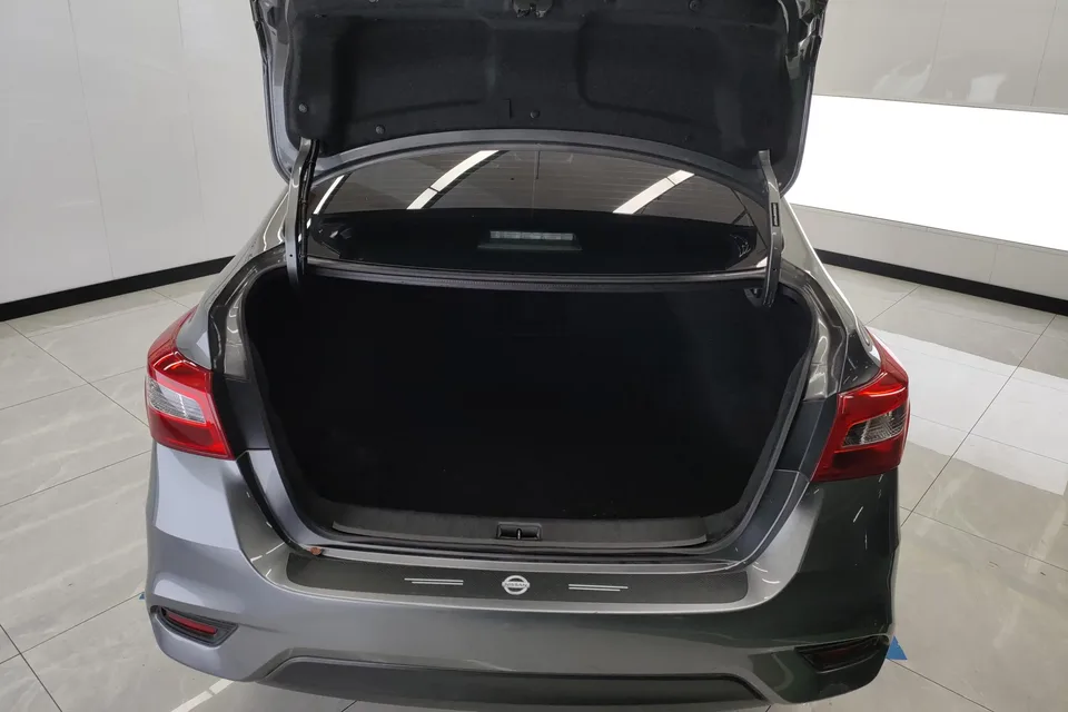 Nissan Sylphy Sylphy 2022 Classic 1.6 XL CVT Deluxe Edition 2023 — thumbnail 5