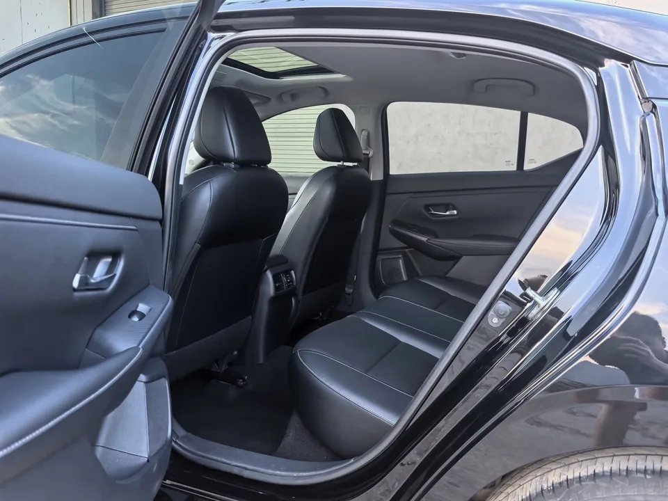 Nissan Sylphy Sylphy 2022 1.6L XL CVT Enjoy Edition 2023 — thumbnail 3