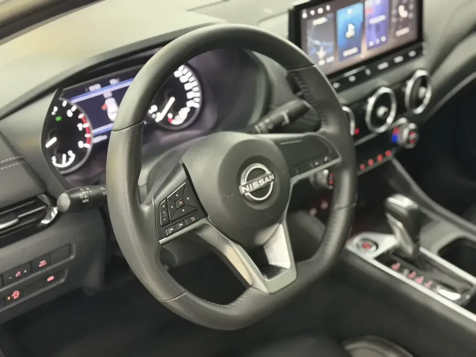 Nissan Sylphy Sylphy 2023 1.6L CVT Enjoy Edition 2024 — thumbnail 3