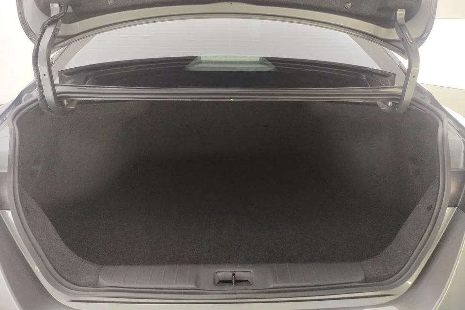 Nissan Sylphy Sylphy 2023 Modified 1.6L CVT Enjoy Edition 2025 — thumbnail 5