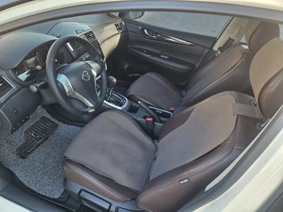 Nissan Tiida Tiida 2021 1.6L CVT Cool Edition 2022 — thumbnail 5