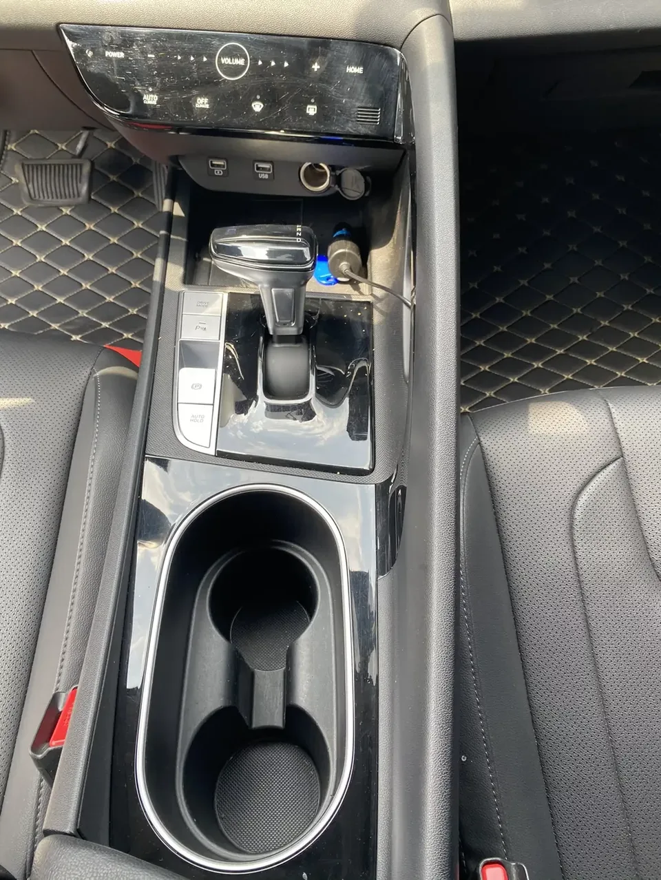 Hyundai Elantra Elantra 2021 1.5L CVT LUX Premium Edition 2022 — thumbnail 3