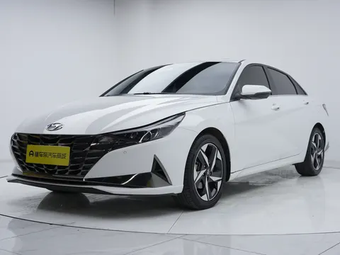 Hyundai Elantra 2023 buy in Moscow