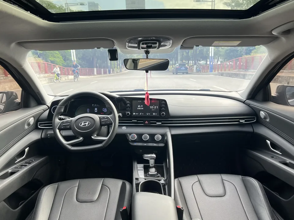 Hyundai Elantra Elantra 2023 1.5L CVT GLX Elite Edition 2024 — миниатюра 4