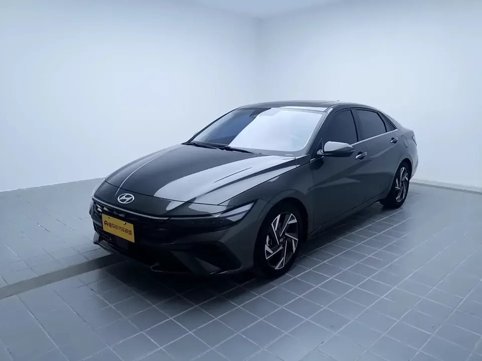Hyundai Elantra Elantra 2023 1.5L CVT LUX Premium Edition 2024 — photo 1, buy with delivery to Moscow