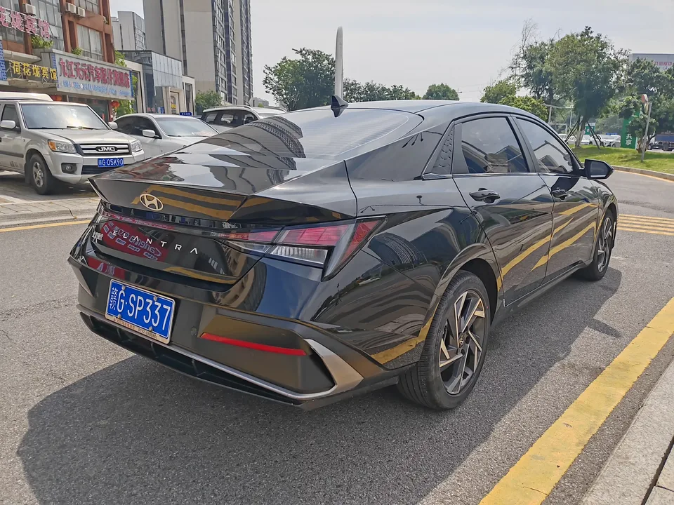 Hyundai Elantra Elantra 2023 1.5L CVT GLX Elite Edition 2024 — thumbnail 2