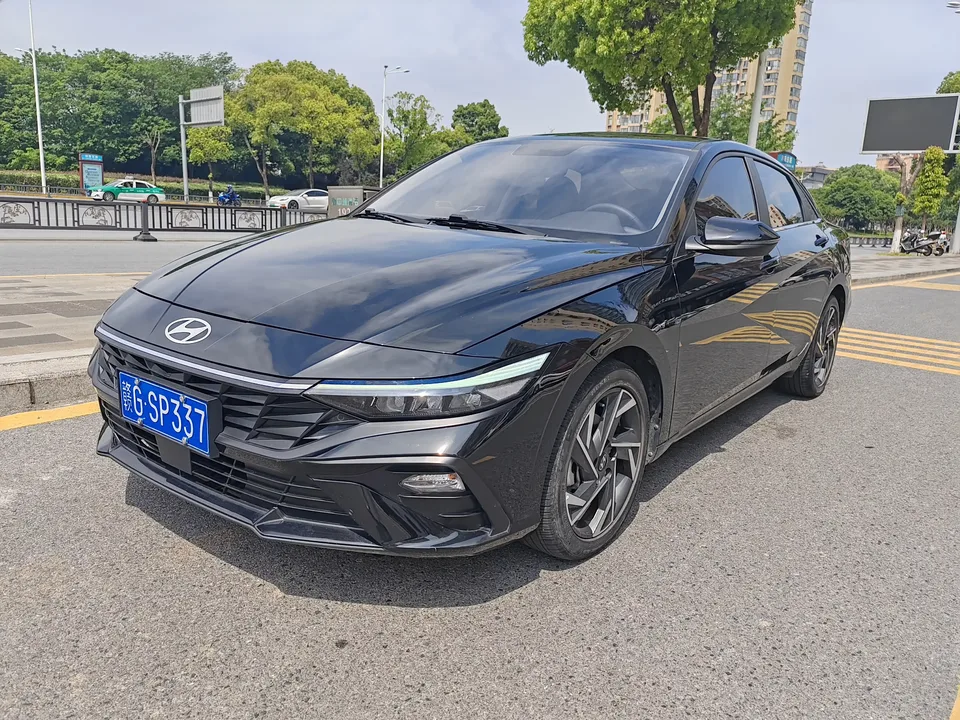 Hyundai Elantra Elantra 2023 1.5L CVT GLX Elite Edition 2024 — photo 1, buy with delivery to Moscow