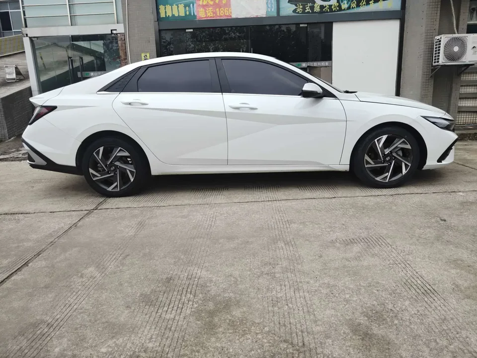Hyundai Elantra Elantra 2023 1.5L CVT GLX Elite Edition 2024 — thumbnail 4
