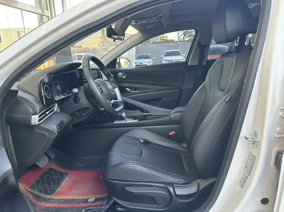 Hyundai Elantra Elantra 2023 1.5L CVT GLX Elite Edition 2024 — thumbnail 4