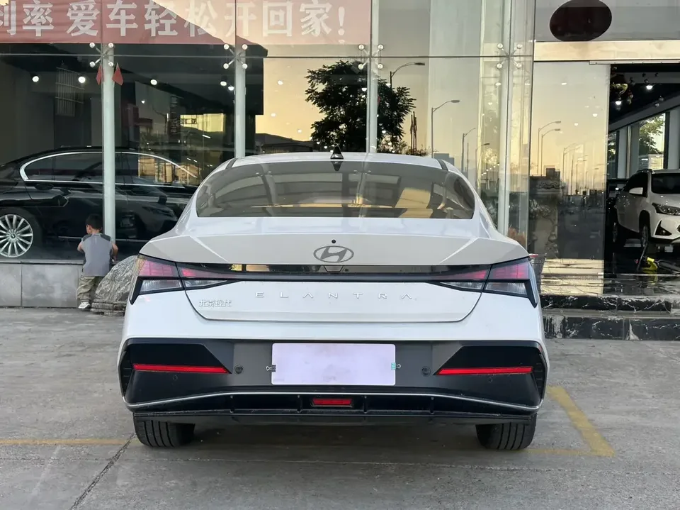 Hyundai Elantra Elantra 2023 1.5L CVT GLX Elite Edition 2024 — thumbnail 5