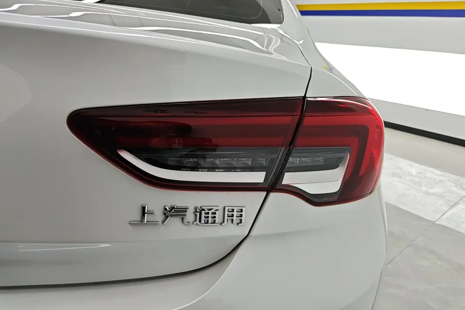 Buick Majesty Majesty 2024 25T Super Edition 2024 — thumbnail 2