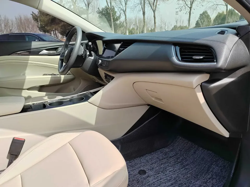 Buick Majesty Majesty 2021 Modified 552T Elite 2022 — thumbnail 3