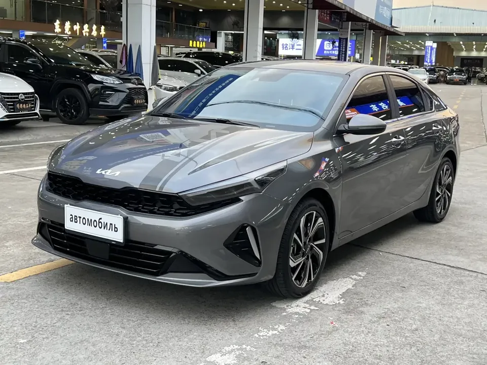 Kia K3 Kia K3 2023 1.5L IVT Premium Edition 2023 — photo 1, buy with delivery to Moscow