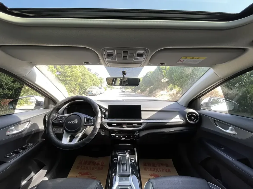 Kia K3 Kia K3 2024 1.5L IVT Comfort Premium Edition 2026 — thumbnail 3