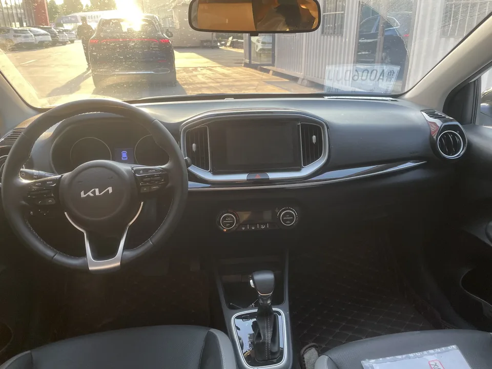 Kia KX1 Yipao 2021 Modified 1.4L CVT Sunroof Model 2024 — миниатюра 2