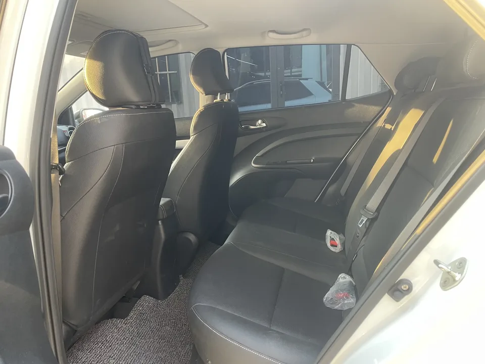 Kia KX1 Yipao 2021 Modified 1.4L CVT Sunroof Model 2024 — миниатюра 3
