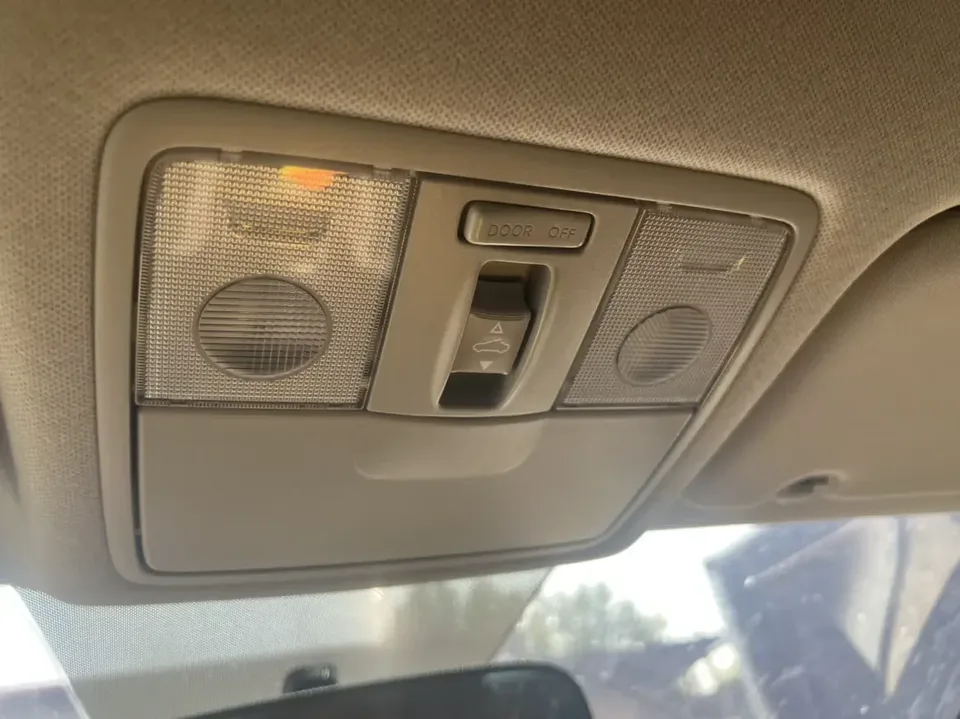 Kia KX1 Yipao 2021 Modified 1.4L CVT Sunroof Model 2022 — thumbnail 3