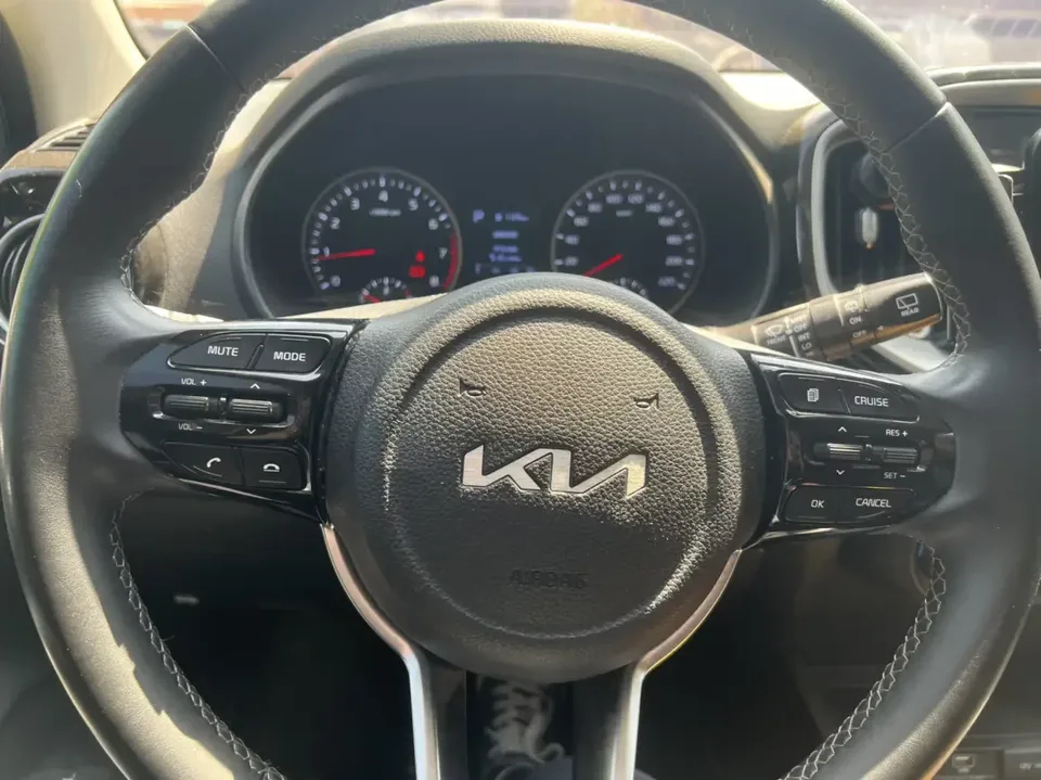 Kia KX1 Yipao 2021 Modified 1.4L CVT Sunroof Model 2022 — thumbnail 4