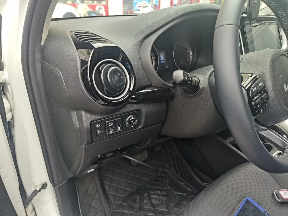 Kia KX1 Yipao 2021 1.4L CVT Fun Edition 2025 — thumbnail 4