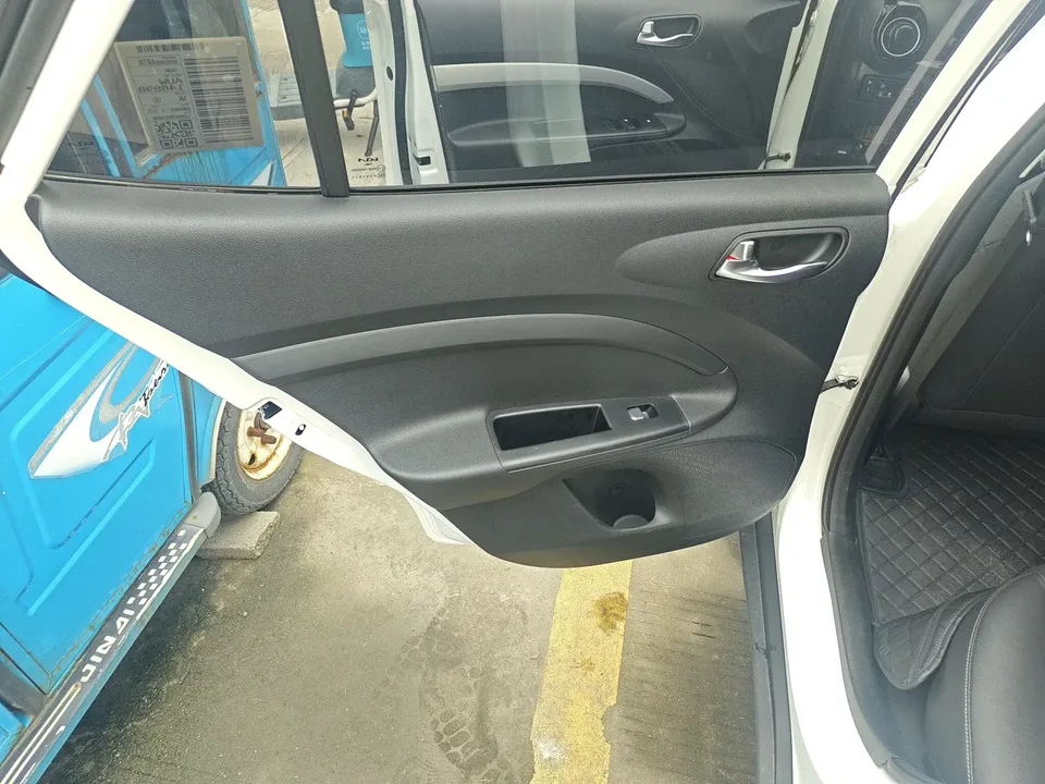 Kia KX1 Yipao 2021 1.4L CVT Fun Edition 2025 — thumbnail 5