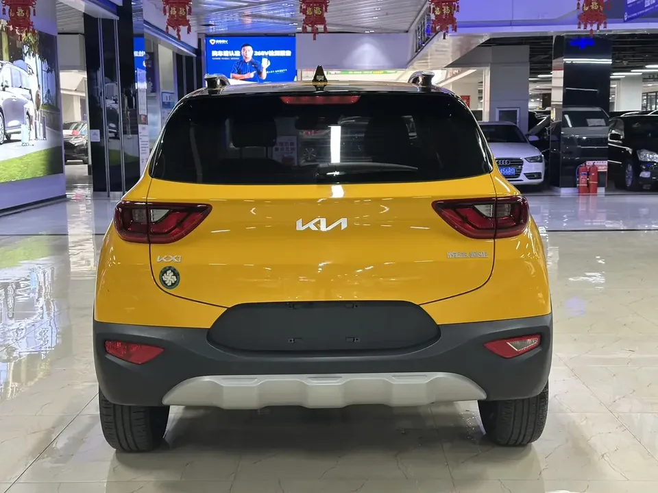 Kia KX1 Yipao 2021 Modified 1.4L CVT Sunroof Model 2023 — thumbnail 2