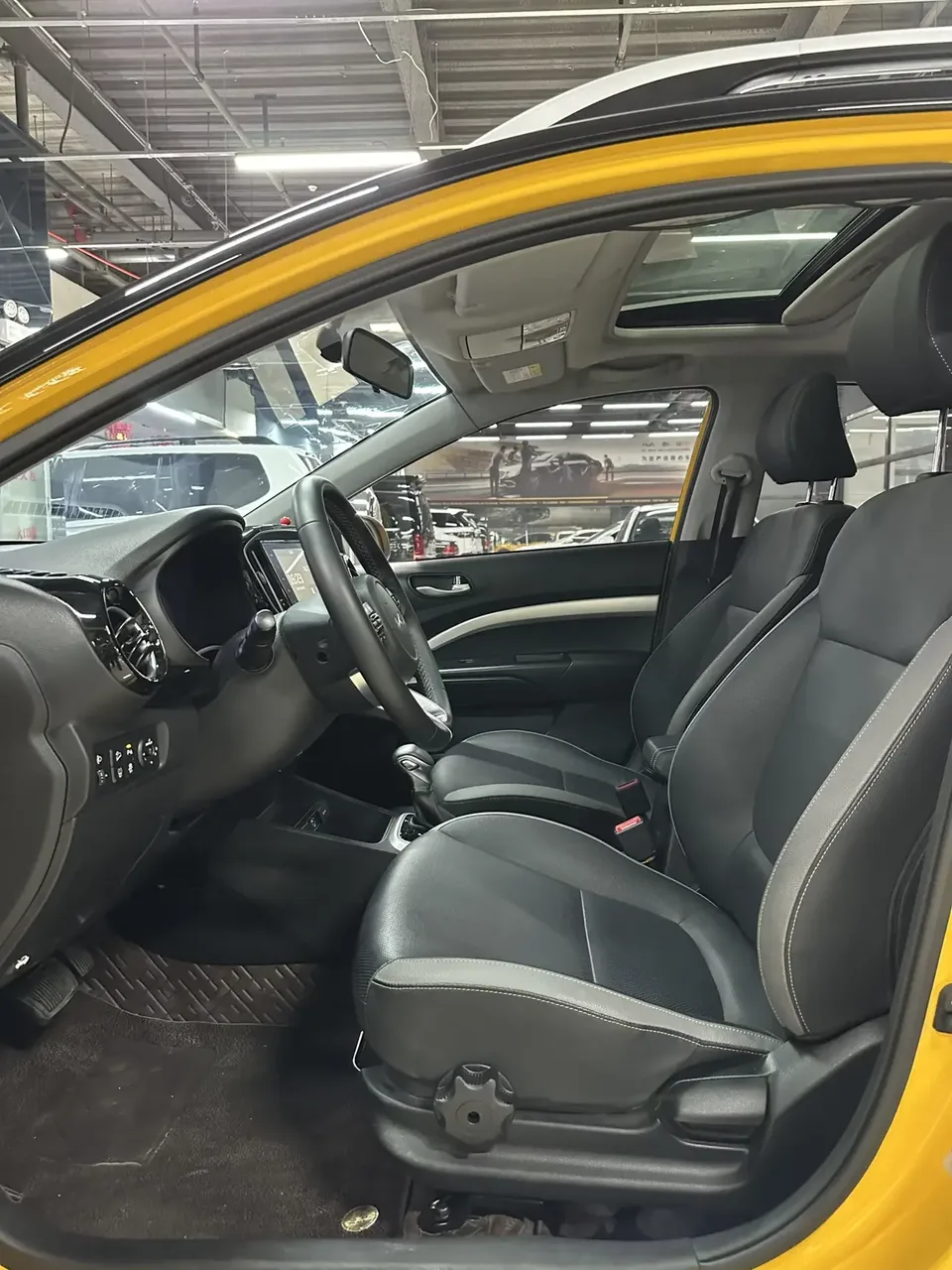 Kia KX1 Yipao 2021 Modified 1.4L CVT Sunroof Model 2023 — thumbnail 4