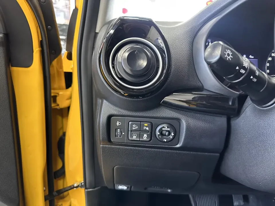 Kia KX1 Yipao 2021 Modified 1.4L CVT Sunroof Model 2022 — thumbnail 4