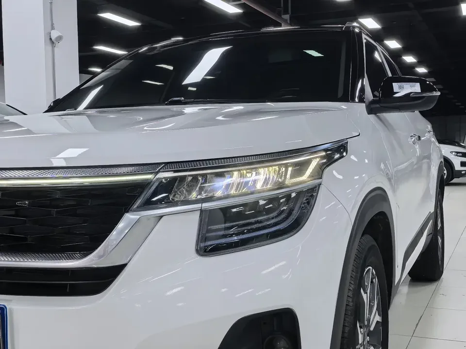 Kia Run proudly Run proudly 2021 1.5L CVT Trend Edition 2023 — thumbnail 3