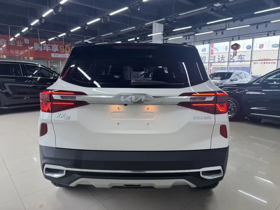 Kia Run proudly Run proudly 2021 1.5L CVT Trend Edition 2022 — миниатюра 4