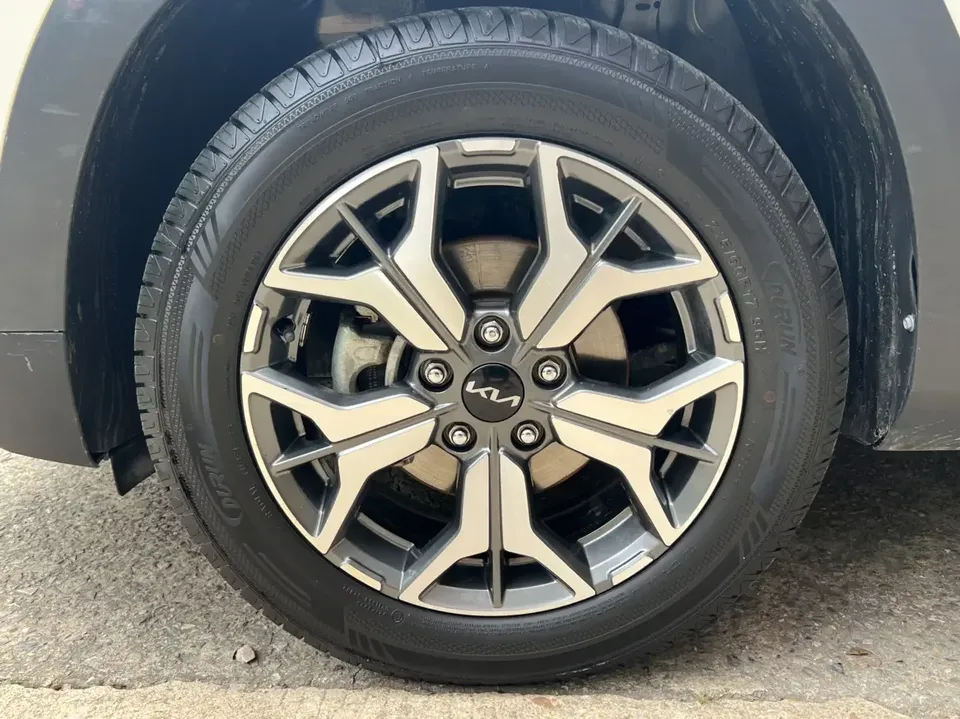 Kia Run proudly Run proudly 2021 1.5L CVT Trend Edition 2023 — thumbnail 3