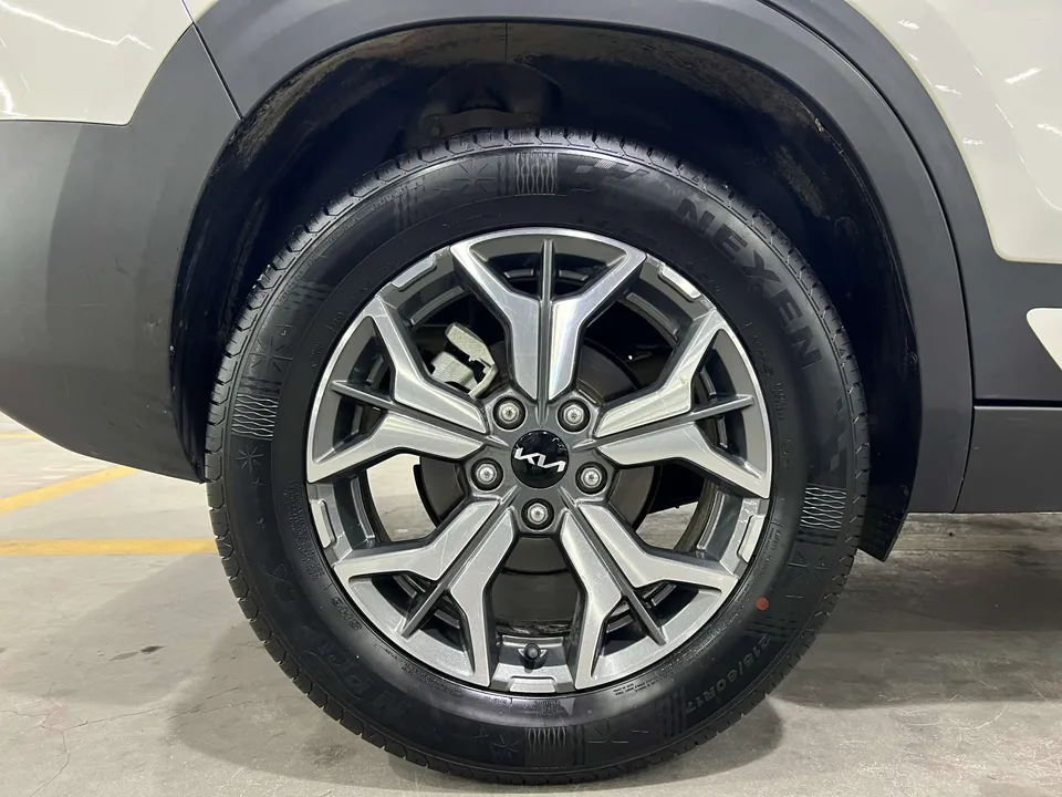 Kia Run proudly Run proudly 2021 1.5L CVT Trend Edition 2022 — thumbnail 3