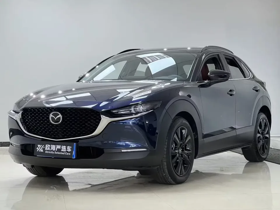 Mazda CX-30 Mazda CX-30 2022 2.0L Automatic Yaoyue Edition 2023 — photo 1, buy with delivery to Moscow