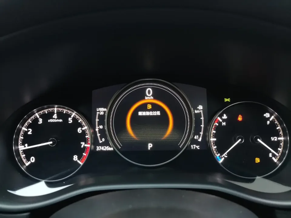 Mazda CX-30 Mazda CX-30 2021 2.0L Automatic Jiayue 2022 — миниатюра 4