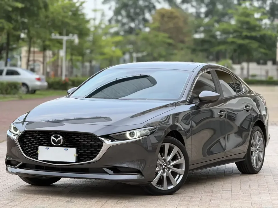 Mazda Axela Mazda3 Angkesela 2023 2.0L Automatic Quality Edition 2024 — photo 1, buy with delivery to Moscow