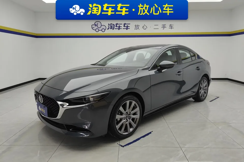 Mazda Axela Mazda3 Angkesela 2023 2.0L Automatic Premium Edition 2024 — photo 1, buy with delivery to Moscow