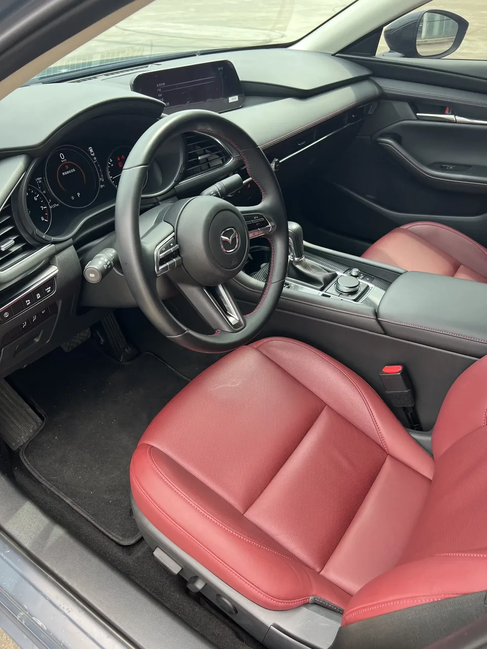 Mazda Axela Mazda3 Angkesela 2022 2.0L Automatic Premium Edition 2023 — thumbnail 5