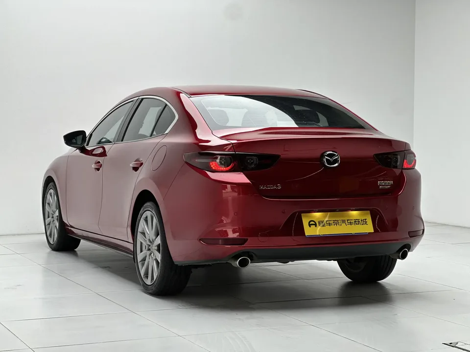 Mazda Axela Mazda3 Angkesela 2022 2.0L Automatic Elegant Edition 2022 — thumbnail 2